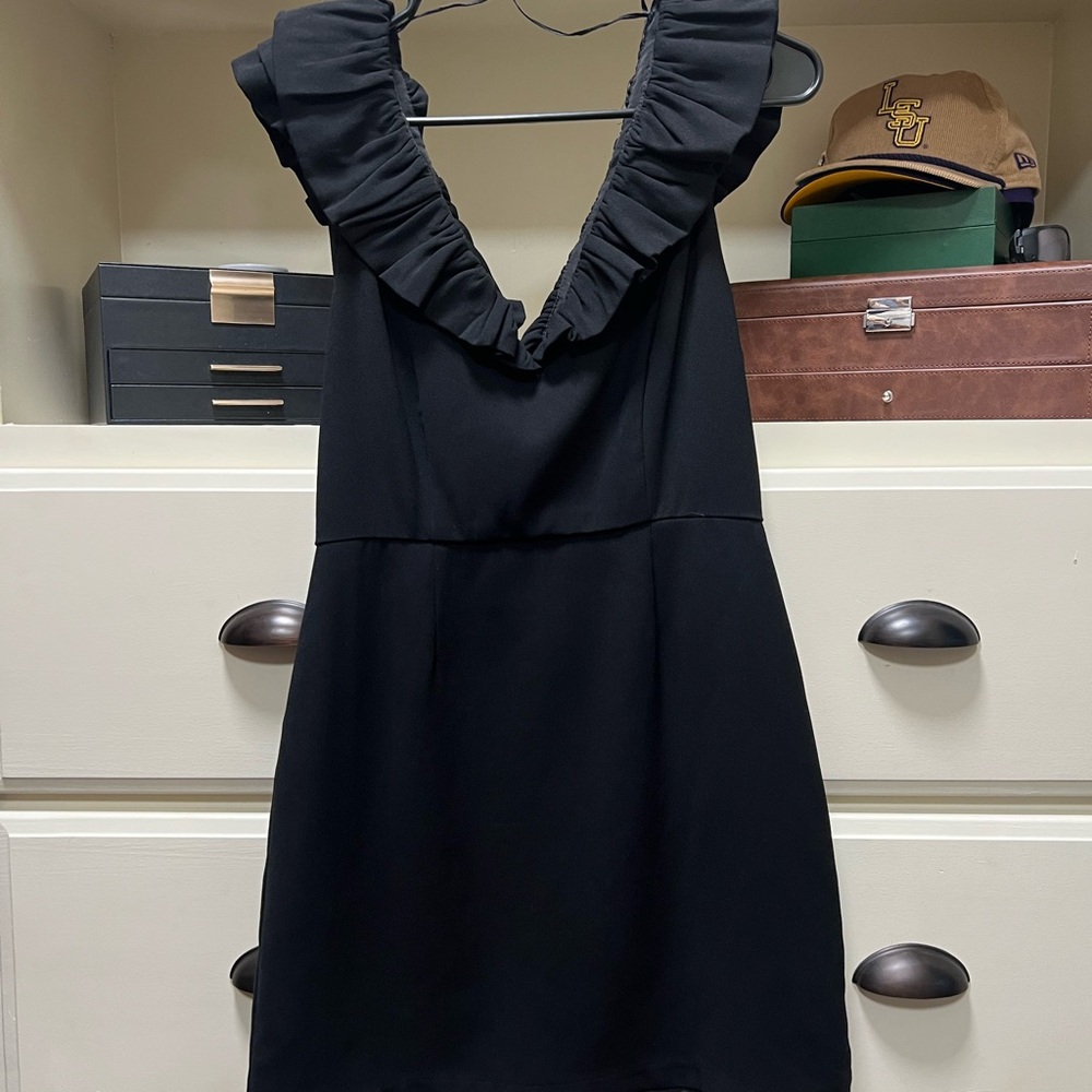 Chic Black Ruffled Mini Dress